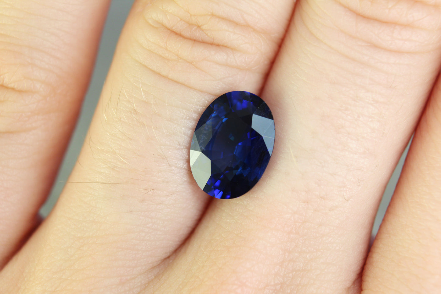 3.80ct Vivid, Royal Blue, Oval Sapphire, Heated, Sri Lanka - 11.27 x 8.33 x 4.92mm