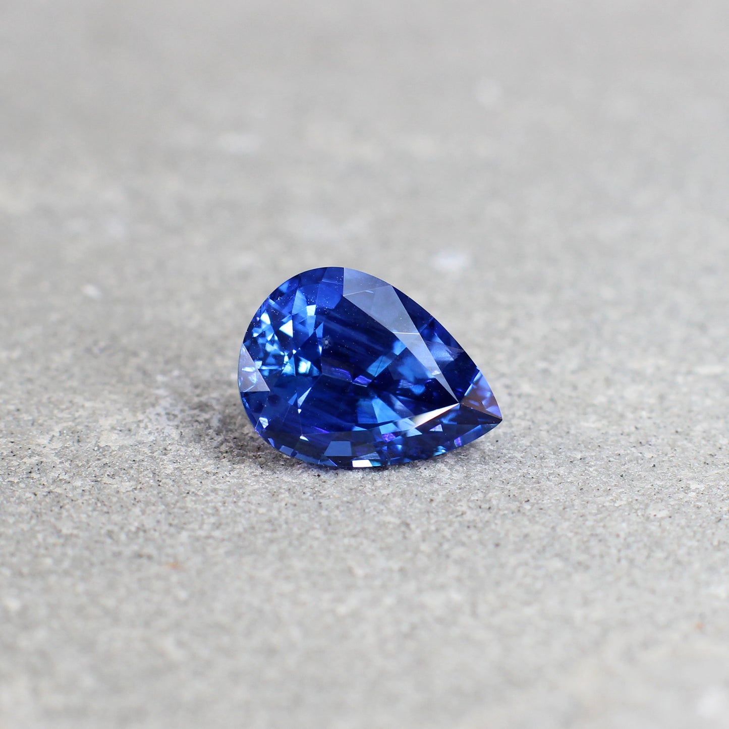 2.52ct Pear Shape Sapphire, Heated, Sri Lanka - 9.48 x 6.92 x 5.10mm