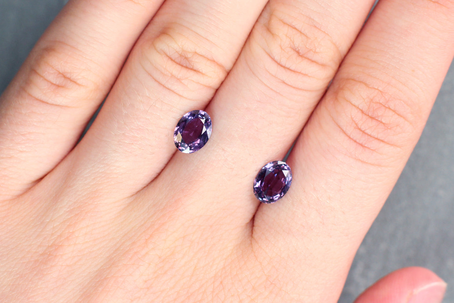 3.00ct Purple, Oval Sapphire Pair, No Heat, Madagascar - 8.0 x 6.0mm